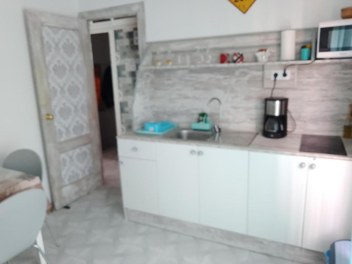 Bella Vista Apartment Алмерия Екстериор снимка